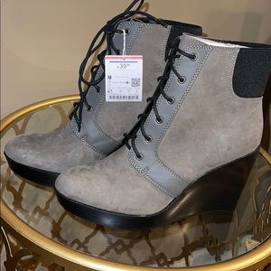 Zara grey wedge boots size 10 (41)brand new